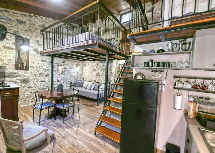 Pefkopetro Loft