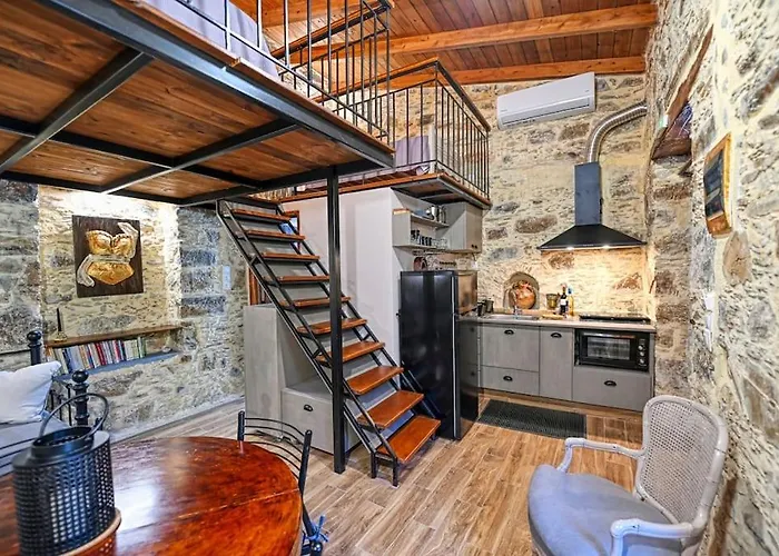 Pefkopetro Loft